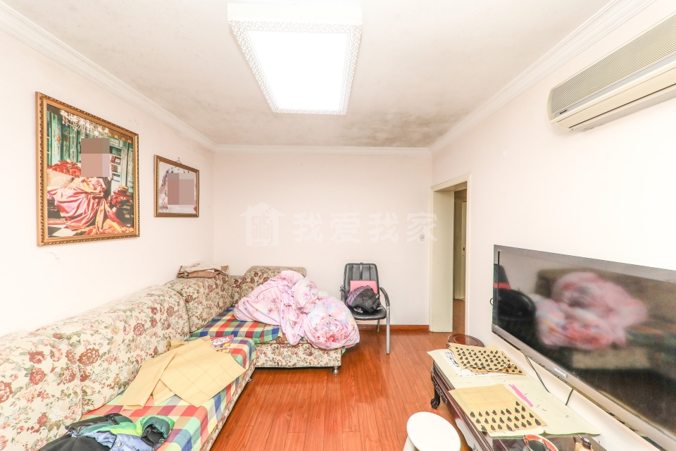 cmiecjhnaf39624d_960X680.jpg